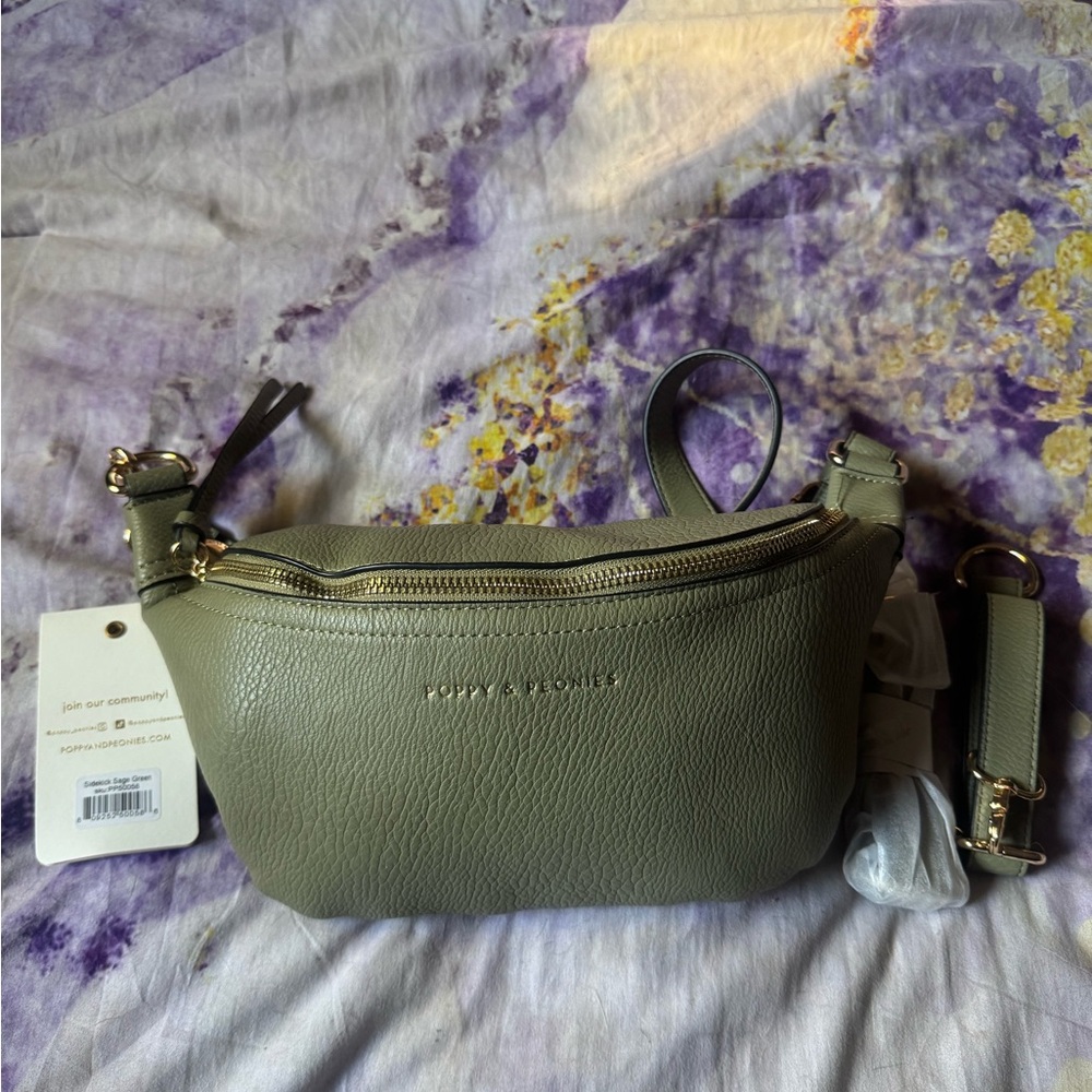 Poppy & Peonies Sage green sidekick